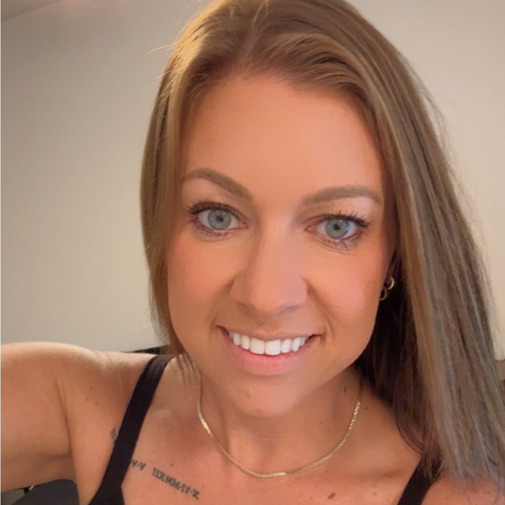 Meet your Posher, Jessica